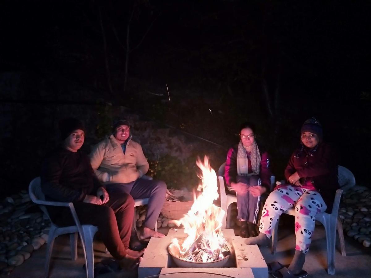 Neha Homestay Shimla Dış mekan fotoğraf